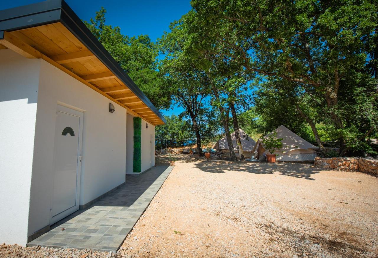 Rock Oak Glamping 3 Hotel Imotski Ngoại thất bức ảnh